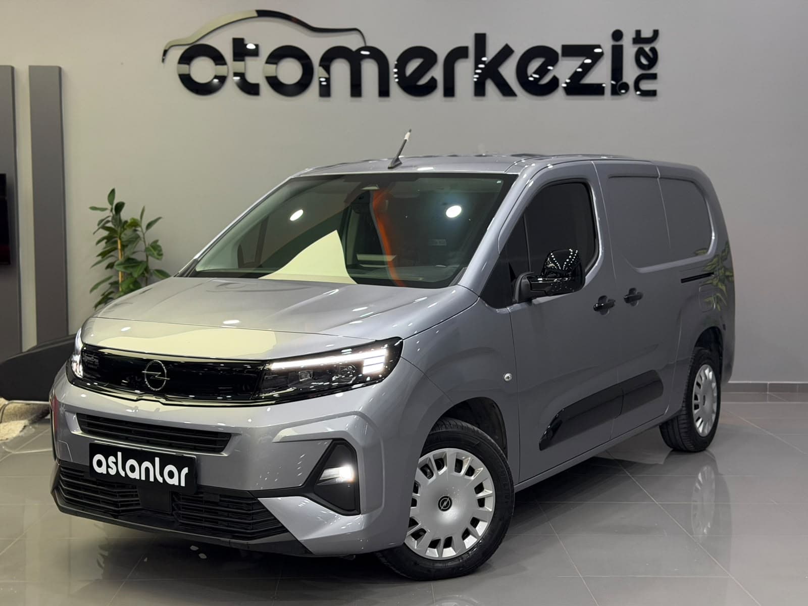 Opel Combo Cargo 1.5 Dizel At8 130 Ultimate Xl Fl