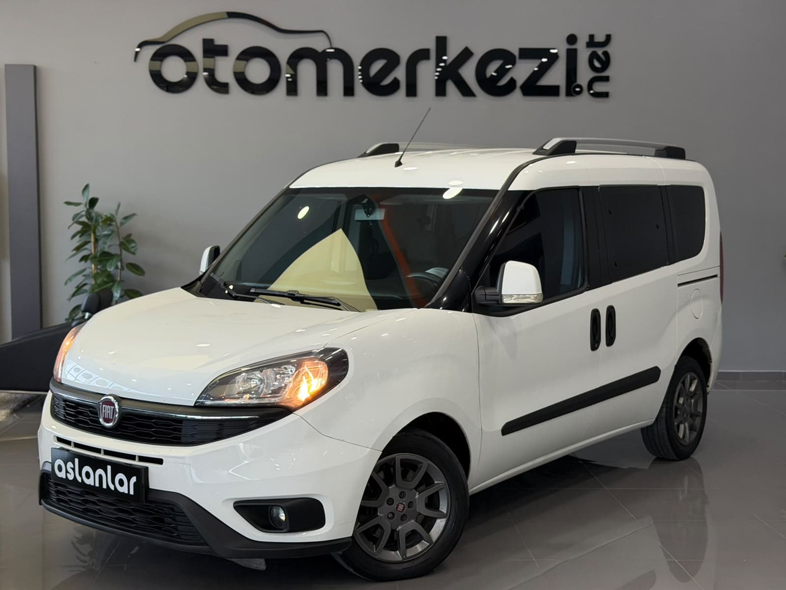 Fiat Doblo Combi 1.6 M.jet 105 E5 Safeline